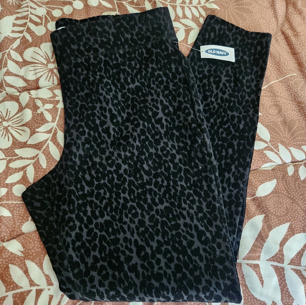 High-rise Velvet thick waist band leggings Cheeta print new black  size Large